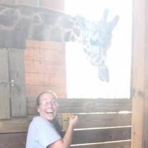 Meet your Posher, Elizabeth